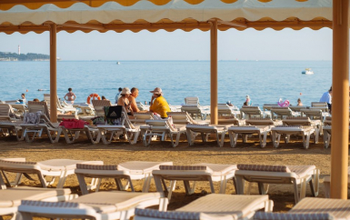 - пансионат Приветливый берег